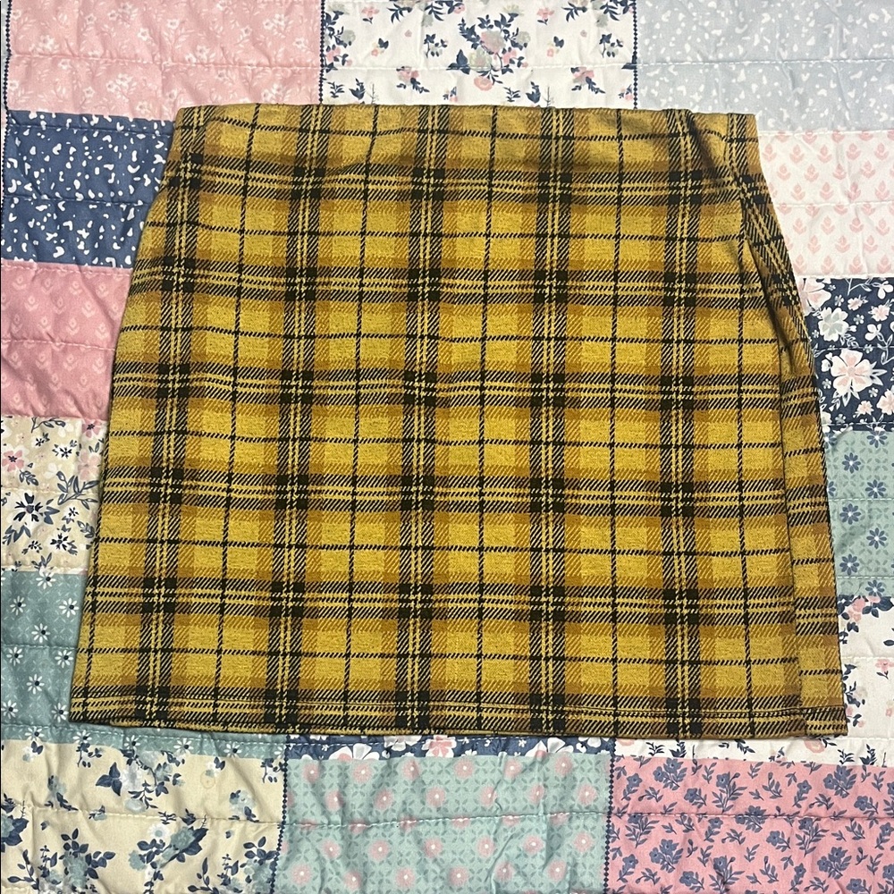 Forever 21 Yellow Plaid Mini Skirt with Black Accents